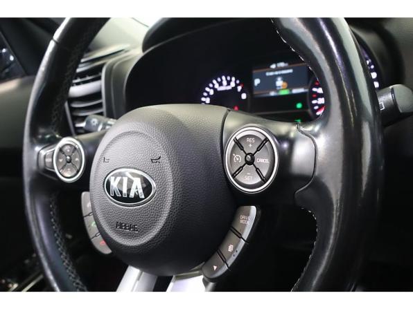 Kia Soul II Рестайлинг с пробегом 2018 года, цена 1 693 400 рублей, 85434 км, хэтчбек, Автокод Объявления