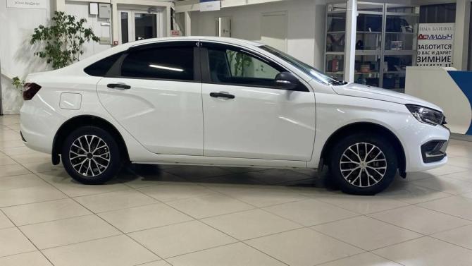 Lada (ВАЗ) Vesta I Рестайлинг (NG) с пробегом 2024 года, цена 1 218 000 рублей, 36500 км, седан, Автокод Объявления