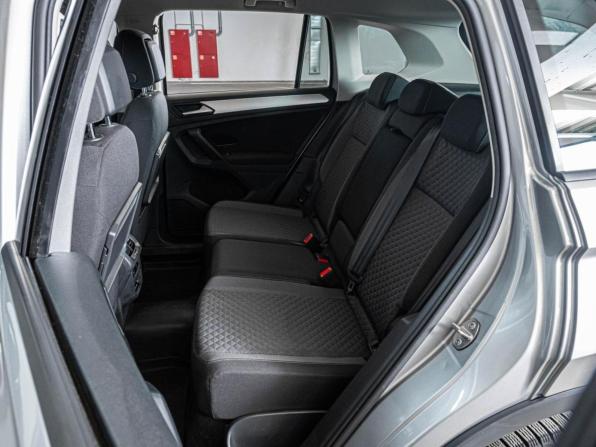 Volkswagen Tiguan II с пробегом 2019 года, цена 2 299 000 рублей, 90246 км, внедорожник, Автокод Объявления