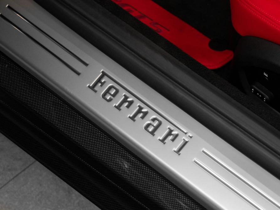 Ferrari 812 Москва  - изображение 20