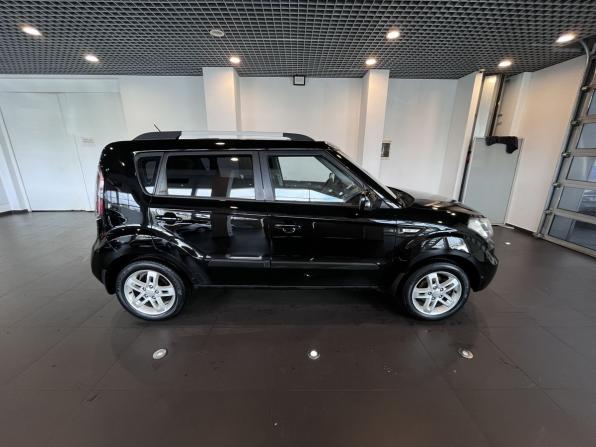 Kia Soul I Рестайлинг с пробегом 2011 года, цена 710 000 рублей, 243350 км, хэтчбек, Автокод Объявления