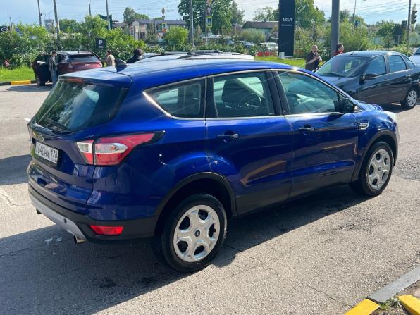 Ford Kuga II Рестайлинг с пробегом 2017 года, цена 1 690 000 рублей, 140057 км, внедорожник, Автокод Объявления