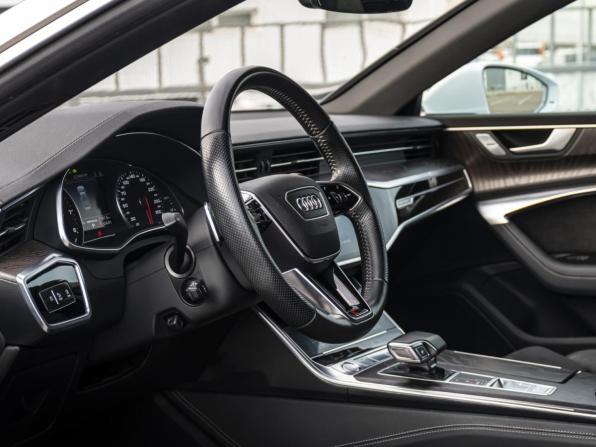 Audi A7 II (4K) с пробегом 2018 года, цена 4 500 000 рублей, 107046 км, лифтбек, Автокод Объявления