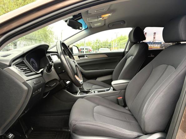 Hyundai Sonata VII (LF) Рестайлинг с пробегом 2018 года, цена 1 590 000 рублей, 153100 км, седан, Автокод Объявления