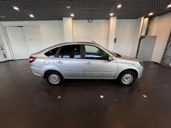 Lada (ВАЗ) Granta I Рестайлинг с пробегом 2024 года, цена 1 030 000 рублей, 29799 км, лифтбек, Автокод Объявления
