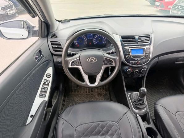 Hyundai Solaris I с пробегом 2013 года, цена 649 000 рублей, 117269 км, седан, Автокод Объявления