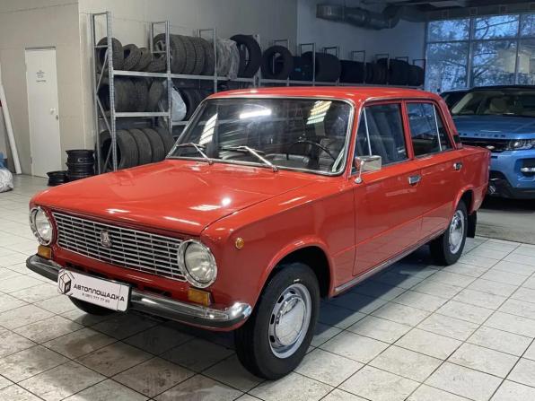 Lada (ВАЗ) 2101 с пробегом 1986 года, цена 555 555 рублей, 42920 км, седан, Автокод Объявления