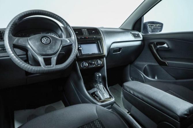 Volkswagen Polo V Рестайлинг с пробегом 2019 года, цена 1 149 000 рублей, 150000 км, седан, Автокод Объявления