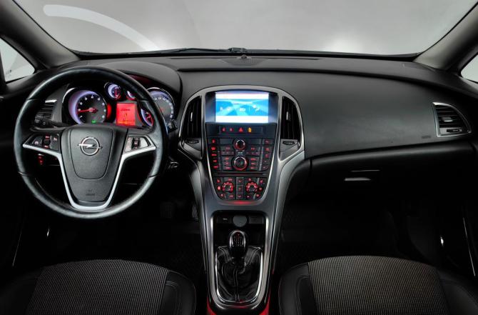 Opel Astra J с пробегом 2011 года, цена 575 000 рублей, 234564 км, универсал, Автокод Объявления