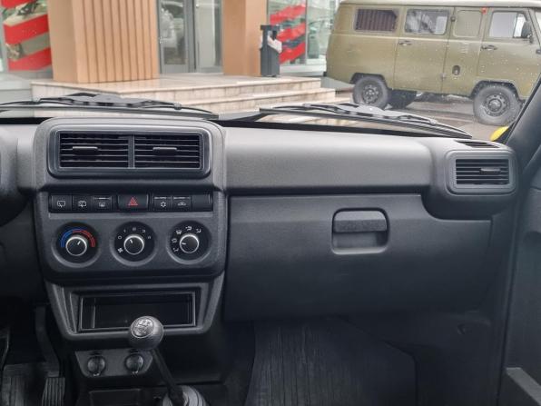 Lada (ВАЗ) Niva Legend с пробегом 2024 года, цена 929 000 рублей, 8448 км, внедорожник, Автокод Объявления