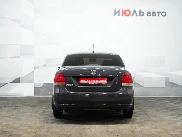 Volkswagen Polo V с пробегом 2013 года, цена 650 000 рублей, 214518 км, седан, Автокод Объявления