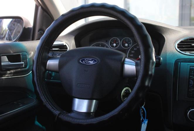 Ford Focus II с пробегом 2007 года, цена 470 000 рублей, 163045 км, седан, Автокод Объявления
