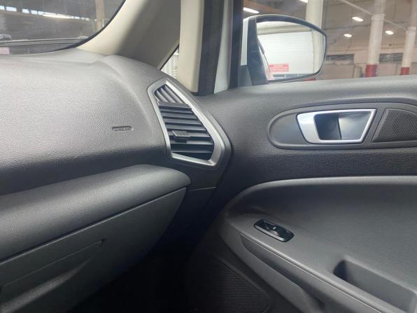 Ford EcoSport II с пробегом 2016 года, цена 1 075 000 рублей, 150916 км, внедорожник, Автокод Объявления