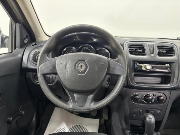 Renault Logan II с пробегом 2015 года, цена 545 000 рублей, 102400 км, седан, Автокод Объявления