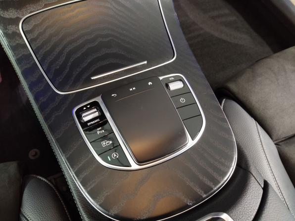 Mercedes-Benz E-Класс V (W213 S213 C238) Рестайлинг с пробегом 2020 года, цена 4 053 000 рублей, 85130 км, седан, Автокод Объявления