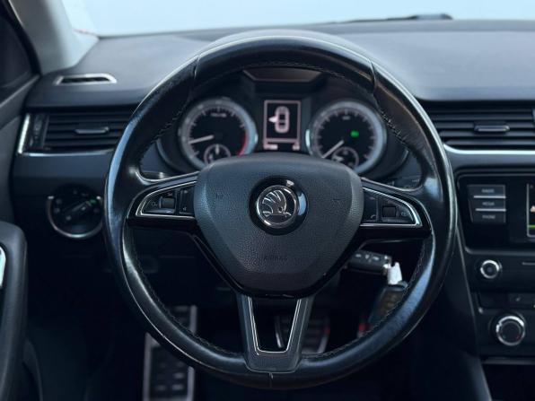 Skoda Octavia III (A7) с пробегом 2016 года, цена 1 444 000 рублей, 171308 км, лифтбек, Автокод Объявления