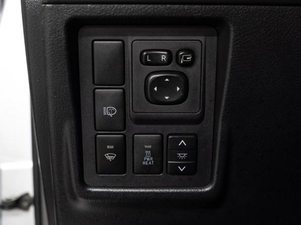 Toyota Land Cruiser Prado 150 Series с пробегом 2011 года, цена 3 549 000 рублей, 147034 км, внедорожник, Автокод Объявления
