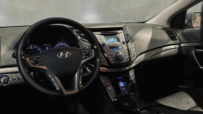 Hyundai i40 I с пробегом 2015 года, цена 1 222 000 рублей, 211000 км, седан, Автокод Объявления