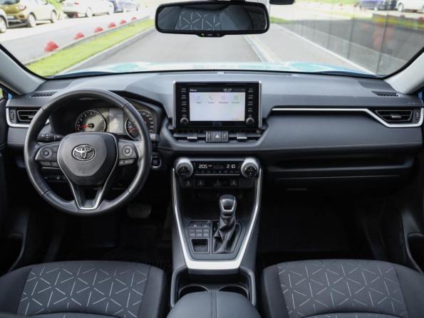 Toyota RAV4 V (XA50) с пробегом 2021 года, цена 3 969 000 рублей, 30285 км, внедорожник, Автокод Объявления
