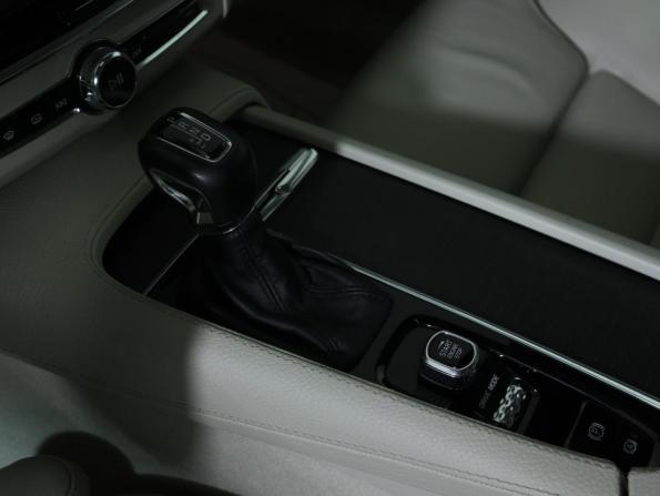 Volvo V90 Cross Country I с пробегом 2017 года, цена 3 275 000 рублей, 120606 км, универсал, Автокод Объявления