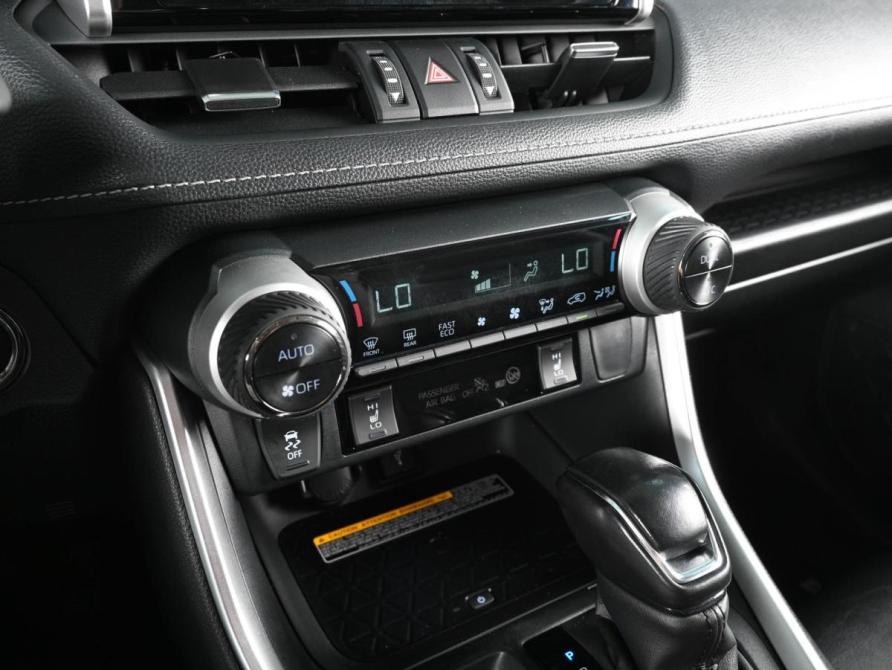 Toyota RAV4 V (XA50) Ростов-на-Дону  - изображение 15