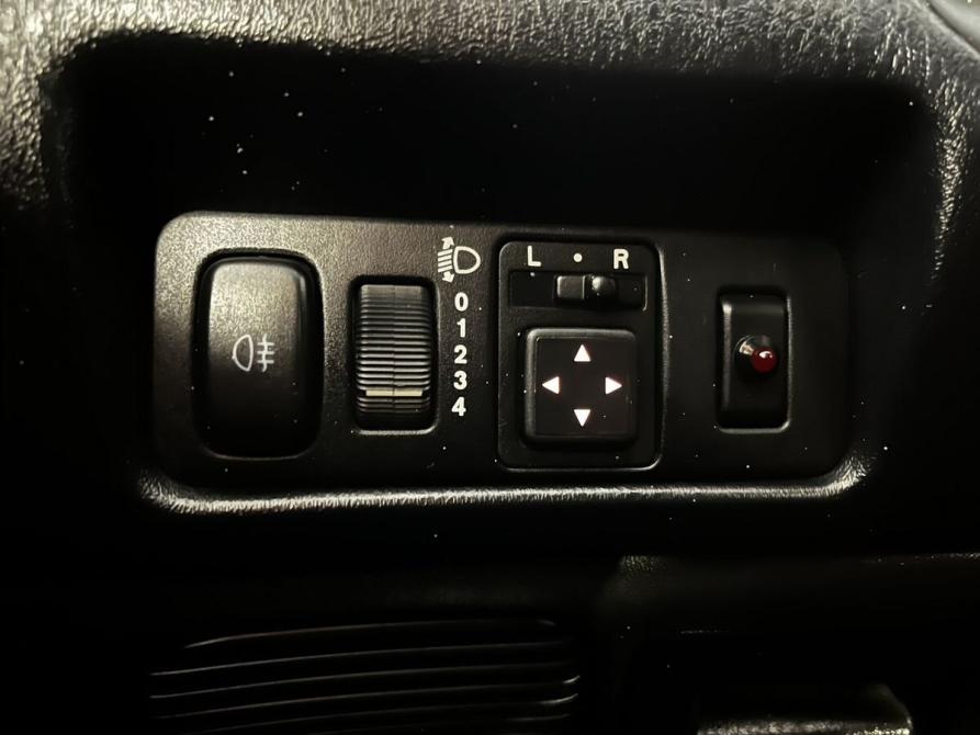 Mitsubishi Carisma I Рестайлинг Великий Новгород  - изображение 17