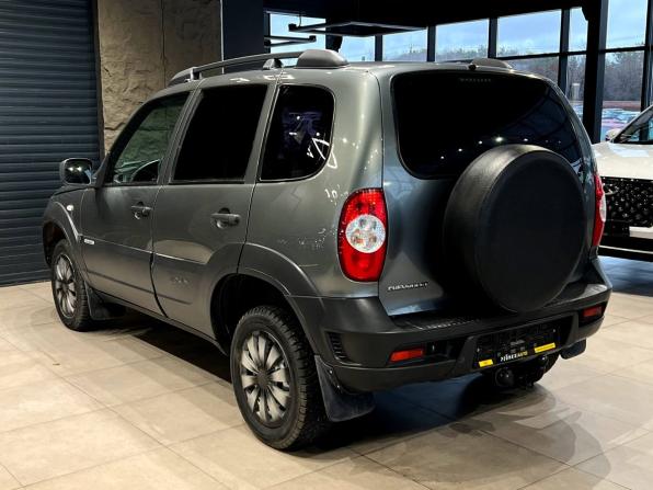 Chevrolet Niva I Рестайлинг с пробегом 2018 года, цена 650 000 рублей, 147700 км, внедорожник, Автокод Объявления