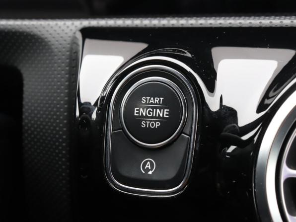 Mercedes-Benz CLA II (C118 X118) с пробегом 2019 года, цена 2 900 000 рублей, 90629 км, седан, Автокод Объявления
