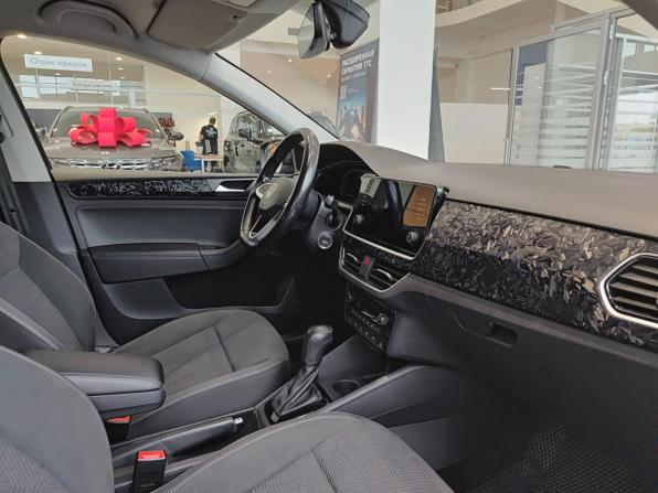 Volkswagen Polo VI с пробегом 2021 года, цена 1 739 000 рублей, 130400 км, лифтбек, Автокод Объявления