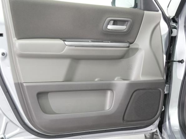 Honda Freed II с пробегом 2017 года, цена 1 580 000 рублей, 122500 км, компактвэн, Автокод Объявления