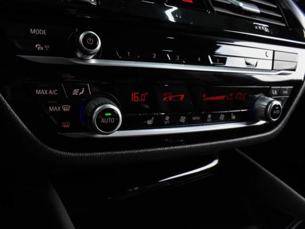 BMW 5 серии VII (G30/G31/G38) с пробегом 2017 года, цена 2 499 000 рублей, 170615 км, седан, Автокод Объявления