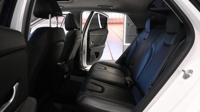 Hyundai Elantra VII (CN7) Рестайлинг с пробегом 2023 года, цена 1 859 000 рублей, 14737 км, седан, Автокод Объявления