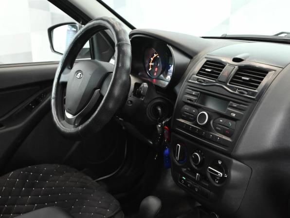 Lada (ВАЗ) Granta I Рестайлинг с пробегом 2023 года, цена 1 210 000 рублей, 27068 км, лифтбек, Автокод Объявления