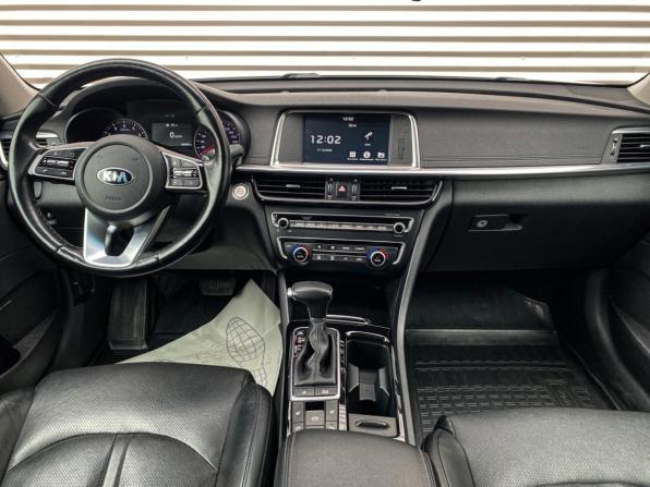 Kia Optima IV Рестайлинг с пробегом 2018 года, цена 2 295 000 рублей, 68563 км, седан, Автокод Объявления