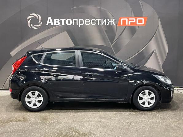 Hyundai Solaris I с пробегом 2012 года, цена 687 000 рублей, 99700 км, хэтчбек, Автокод Объявления