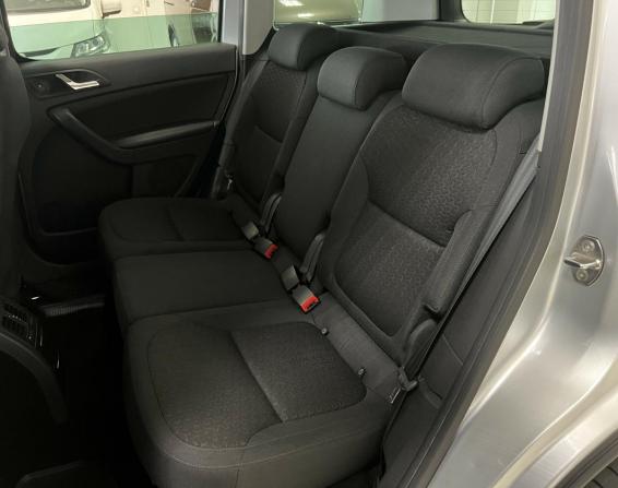 Skoda Yeti I Рестайлинг с пробегом 2014 года, цена 1 349 000 рублей, 118000 км, внедорожник, Автокод Объявления
