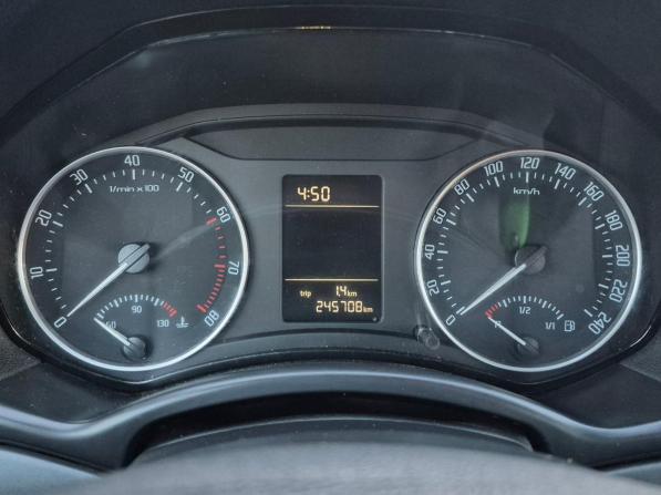 Skoda Octavia II (A5) Рестайлинг с пробегом 2010 года, цена 579 000 рублей, 245704 км, лифтбек, Автокод Объявления
