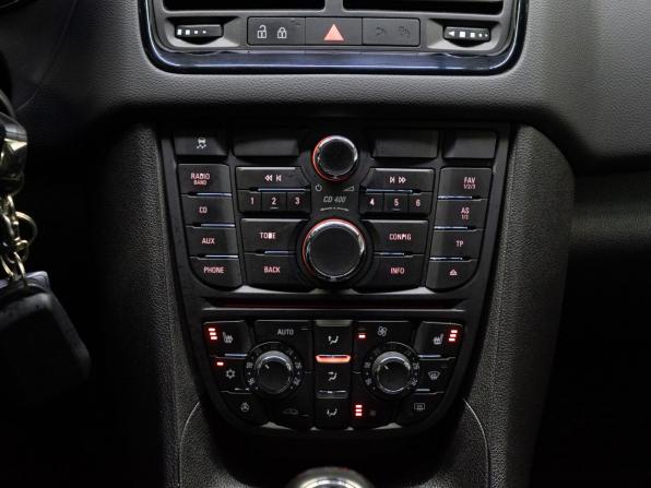 Opel Meriva B с пробегом 2012 года, цена 899 000 рублей, 33067 км, компактвэн, Автокод Объявления