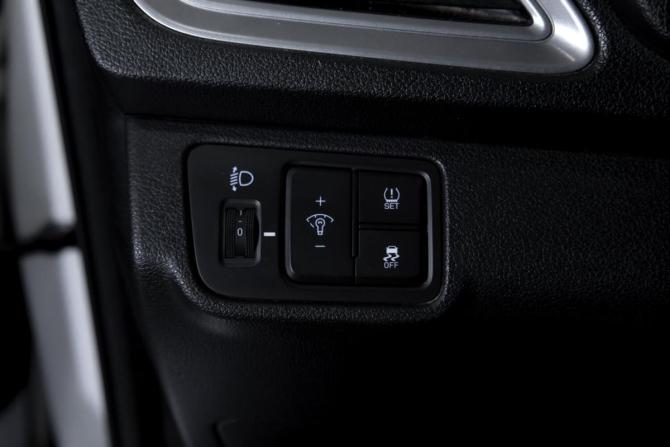 Hyundai Solaris II с пробегом 2019 года, цена 1 199 000 рублей, 205001 км, седан, Автокод Объявления