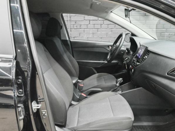 Hyundai Solaris II Рестайлинг с пробегом 2021 года, цена 1 720 000 рублей, 66349 км, седан, Автокод Объявления