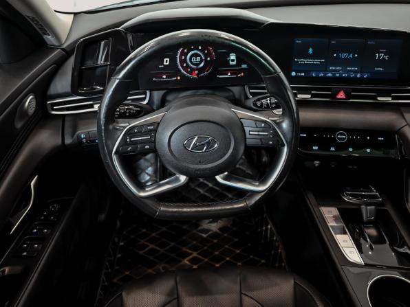 Hyundai Elantra VII (CN7) с пробегом 2021 года, цена 2 150 000 рублей, 58500 км, седан, Автокод Объявления