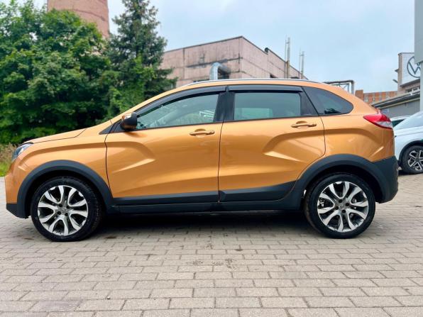 Lada (ВАЗ) XRAY I с пробегом 2018 года, цена 999 000 рублей, 91200 км, хэтчбек, Автокод Объявления