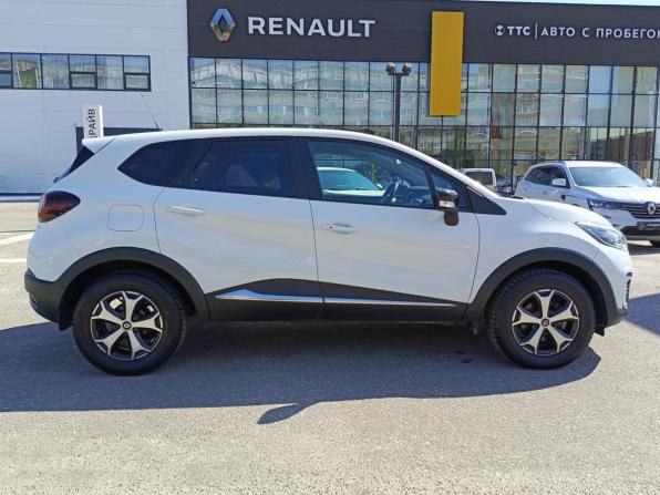 Renault Kaptur I с пробегом 2018 года, цена 1 690 000 рублей, 93014 км, внедорожник, Автокод Объявления