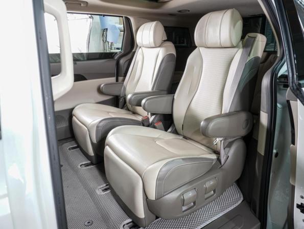 Kia Carnival IV с пробегом 2021 года, цена 3 999 000 рублей, 133870 км, минивэн, Автокод Объявления