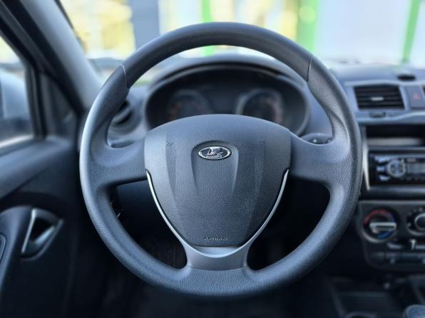 Lada (ВАЗ) Granta I Рестайлинг с пробегом 2022 года, цена 849 000 рублей, 34614 км, лифтбек, Автокод Объявления