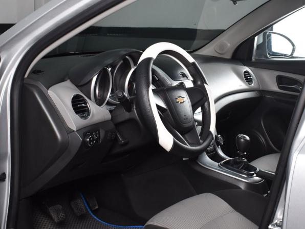Chevrolet Cruze I Рестайлинг с пробегом 2013 года, цена 599 999 рублей, 207432 км, универсал, Автокод Объявления