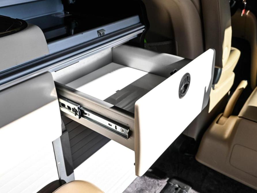 Hyundai Grand Starex I Рестайлинг Новороссийск  - изображение 13