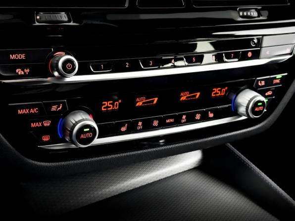 BMW 5 серии VII (G30/G31/G38) с пробегом 2020 года, цена 3 550 000 рублей, 118165 км, седан, Автокод Объявления