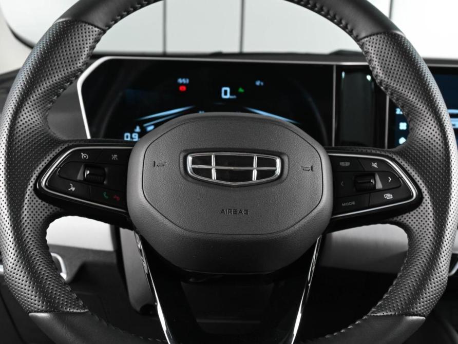 Geely Coolray I Рестайлинг Ростов-на-Дону  - изображение 16