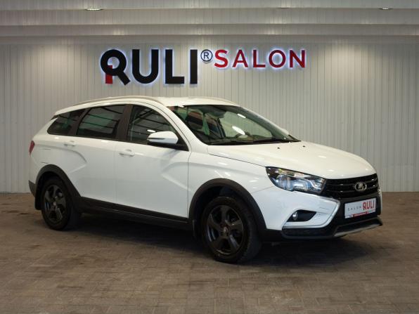 Lada (ВАЗ) Vesta I с пробегом 2022 года, цена 1 570 000 рублей, 50892 км, универсал, Автокод Объявления